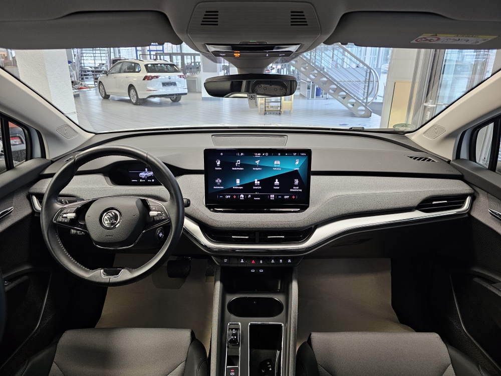 Skoda Enyaq bei Hoffmann Automobile in Wolfsburg kaufen und sofort mitnehmen - Bild 8