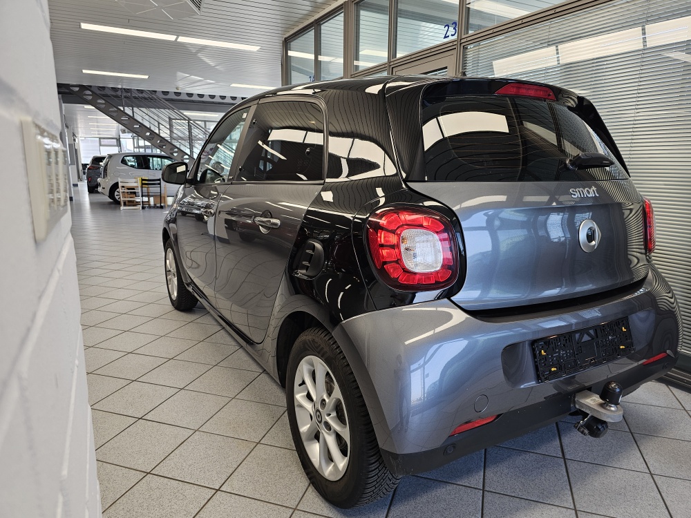Smart forfour bei Hoffmann Automobile in Wolfsburg kaufen und sofort mitnehmen - Bild 4