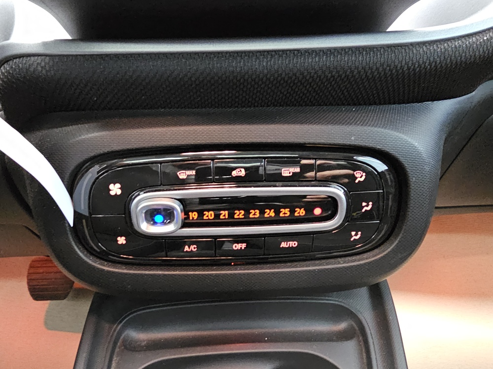 Smart forfour bei Hoffmann Automobile in Wolfsburg kaufen und sofort mitnehmen - Bild 9