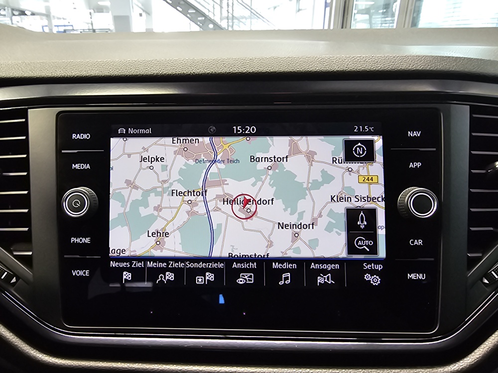 VW T-Roc bei Hoffmann Automobile in Wolfsburg kaufen und sofort mitnehmen - Bild 15