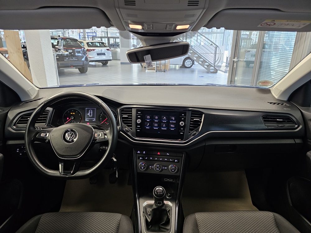 VW T-Roc bei Hoffmann Automobile in Wolfsburg kaufen und sofort mitnehmen - Bild 5