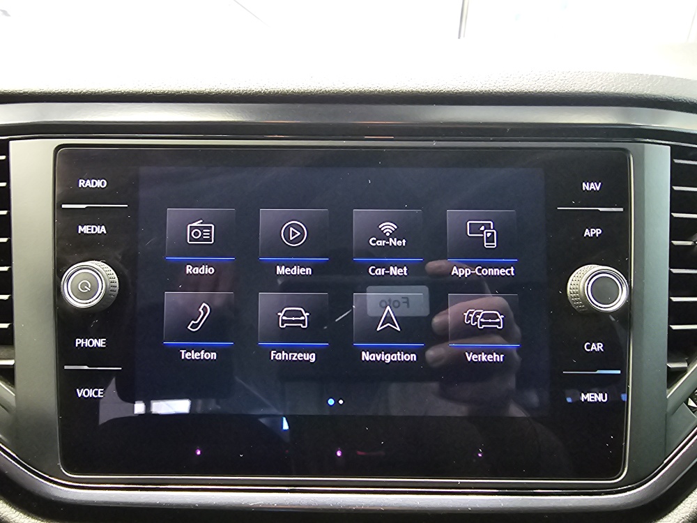 VW T-Roc bei Hoffmann Automobile in Wolfsburg kaufen und sofort mitnehmen - Bild 8