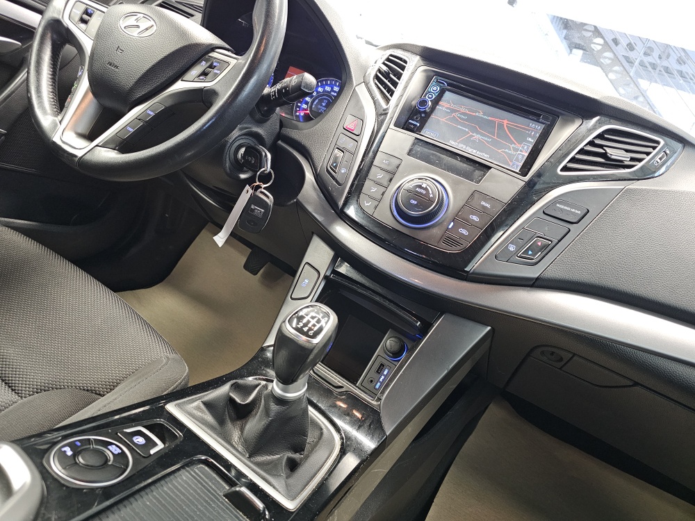 Hyundai i40 Kombi bei Hoffmann Automobile in Wolfsburg kaufen und sofort mitnehmen - Bild 7