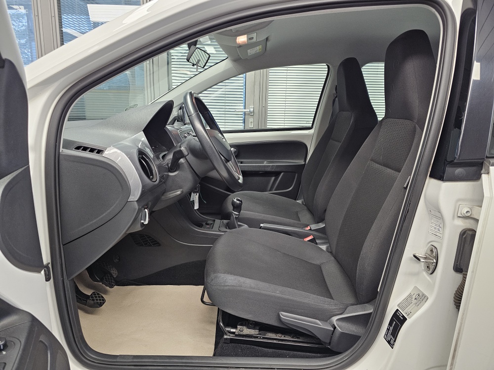 Seat Mii bei Hoffmann Automobile in Wolfsburg kaufen und sofort mitnehmen - Bild 16