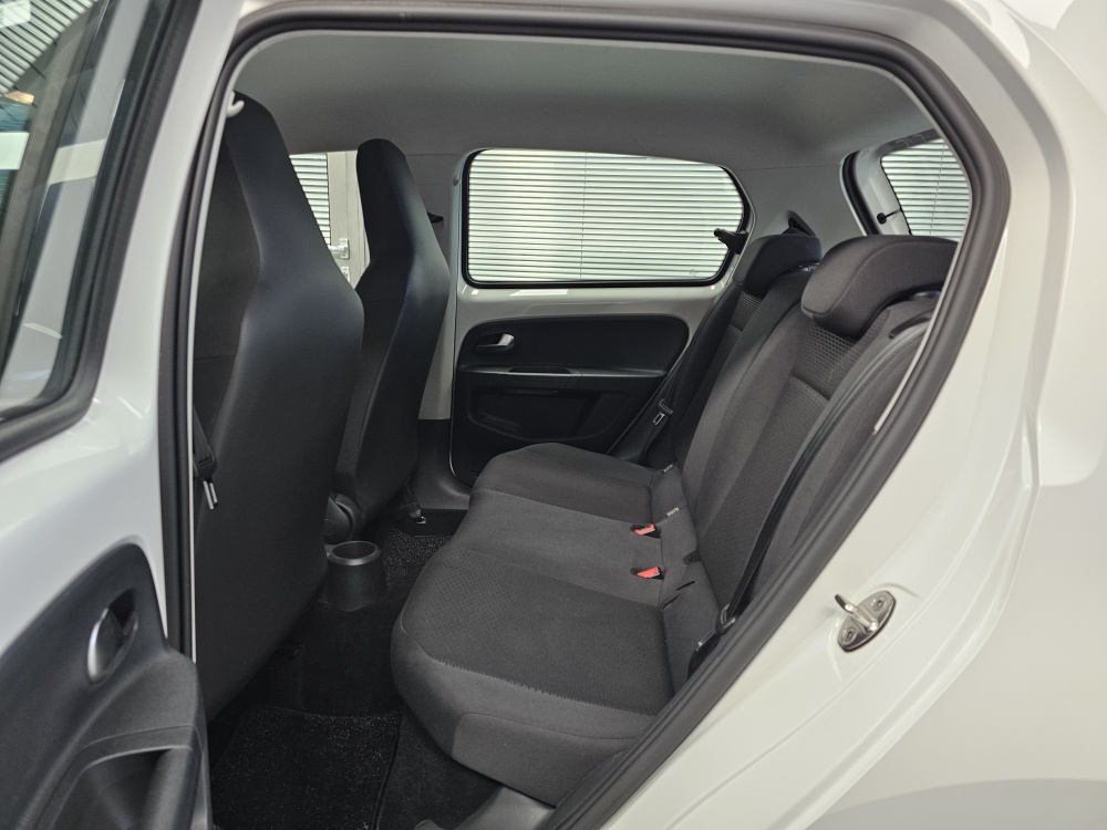 Seat Mii bei Hoffmann Automobile in Wolfsburg kaufen und sofort mitnehmen - Bild 6