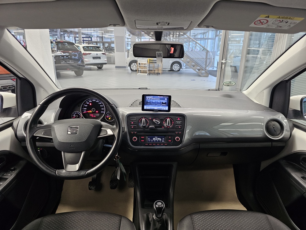 Seat Mii bei Hoffmann Automobile in Wolfsburg kaufen und sofort mitnehmen - Bild 7