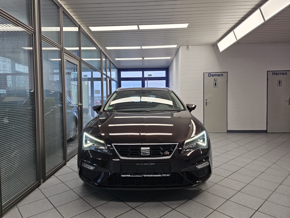 Seat Leon Sportstourer  ST bei Hoffmann Automobile in Wolfsburg kaufen und sofort mitnehmen - Bild 28