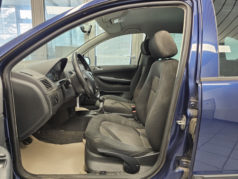 Skoda Fabia Combi bei Hoffmann Automobile in Wolfsburg kaufen und sofort mitnehmen - Bild 12