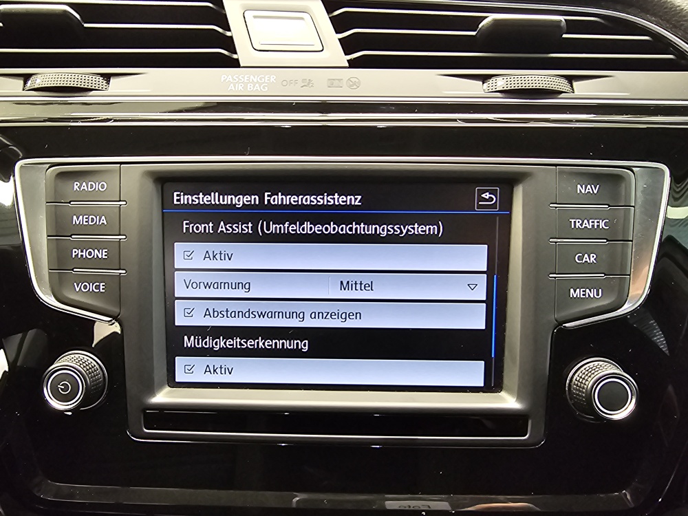 VW Touran bei Hoffmann Automobile in Wolfsburg kaufen und sofort mitnehmen - Bild 14