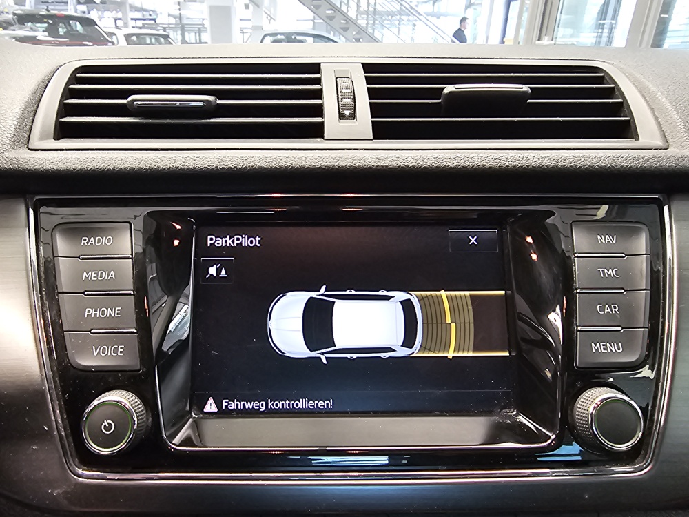 Skoda Fabia bei Hoffmann Automobile in Wolfsburg kaufen und sofort mitnehmen - Bild 14