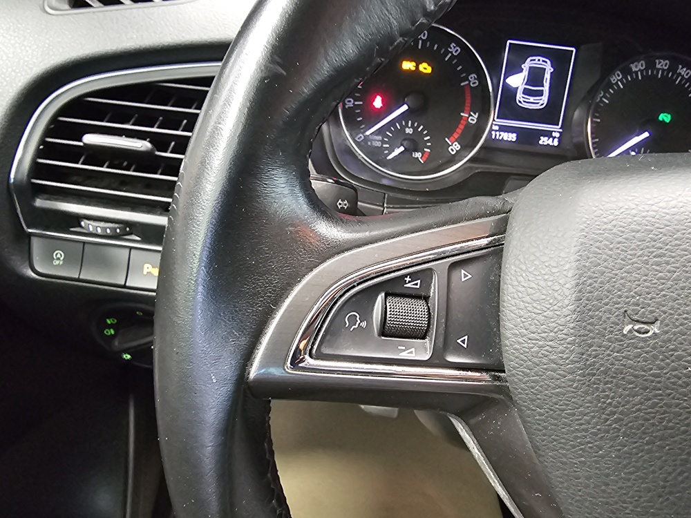 Skoda Fabia bei Hoffmann Automobile in Wolfsburg kaufen und sofort mitnehmen - Bild 16