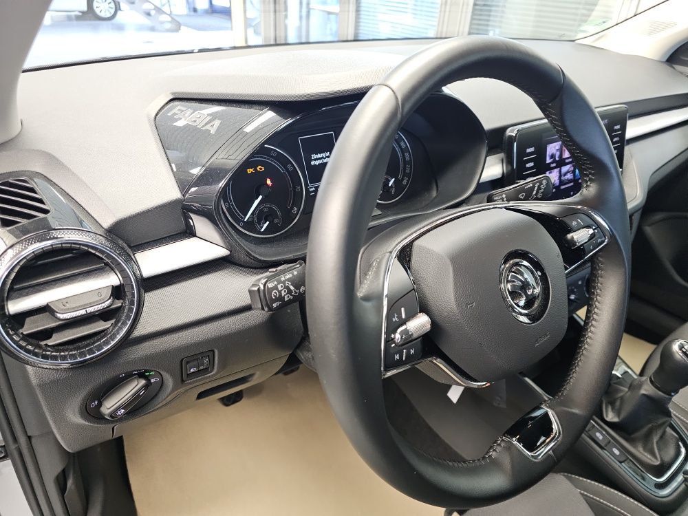 Skoda Fabia bei Hoffmann Automobile in Wolfsburg kaufen und sofort mitnehmen - Bild 20