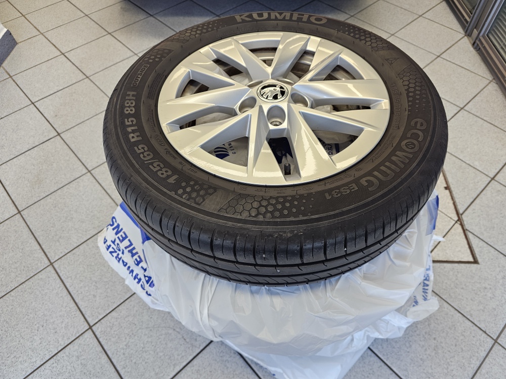 Skoda Fabia bei Hoffmann Automobile in Wolfsburg kaufen und sofort mitnehmen - Bild 4