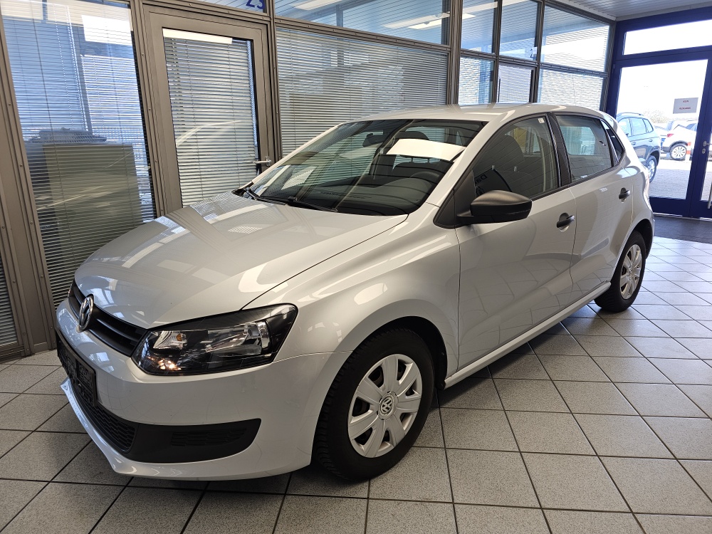 VW Polo  für nur 4.900,- € bei Hoffmann Automobile in Wolfsburg kaufen und sofort mitnehmen