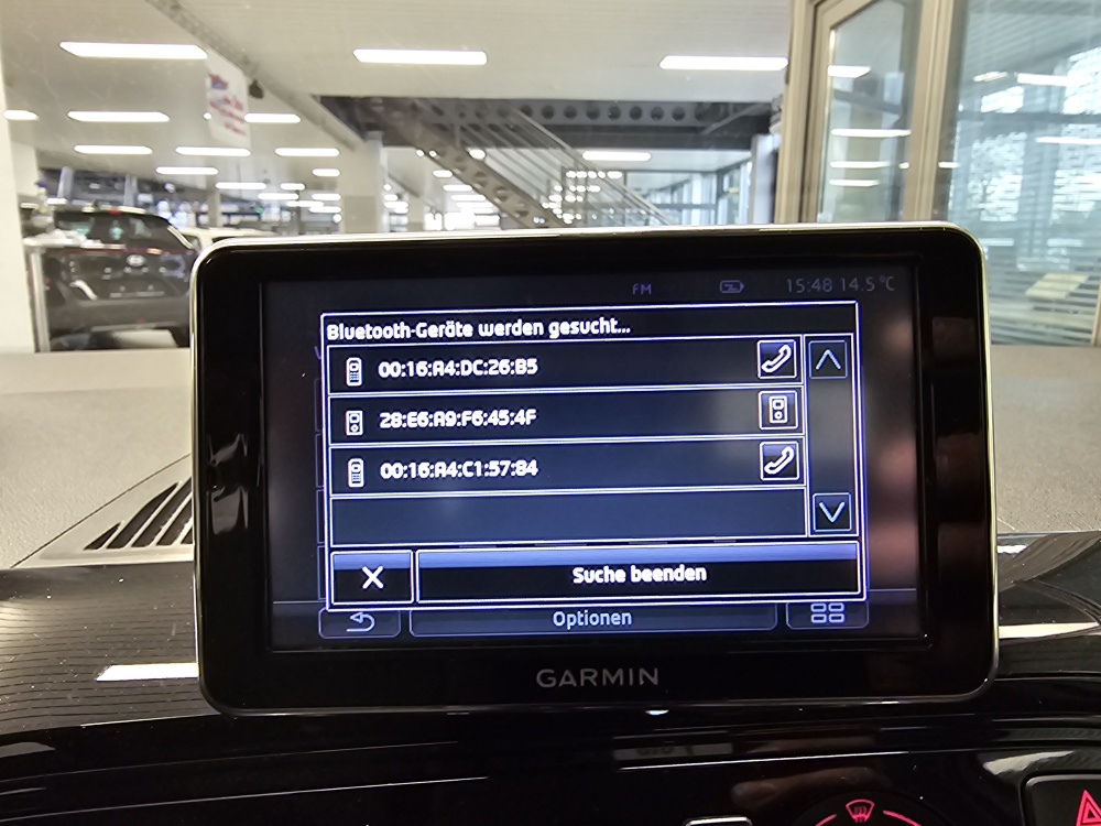 VW up! bei Hoffmann Automobile in Wolfsburg kaufen und sofort mitnehmen - Bild 11