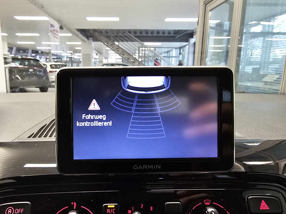 VW up! bei Hoffmann Automobile in Wolfsburg kaufen und sofort mitnehmen - Bild 8