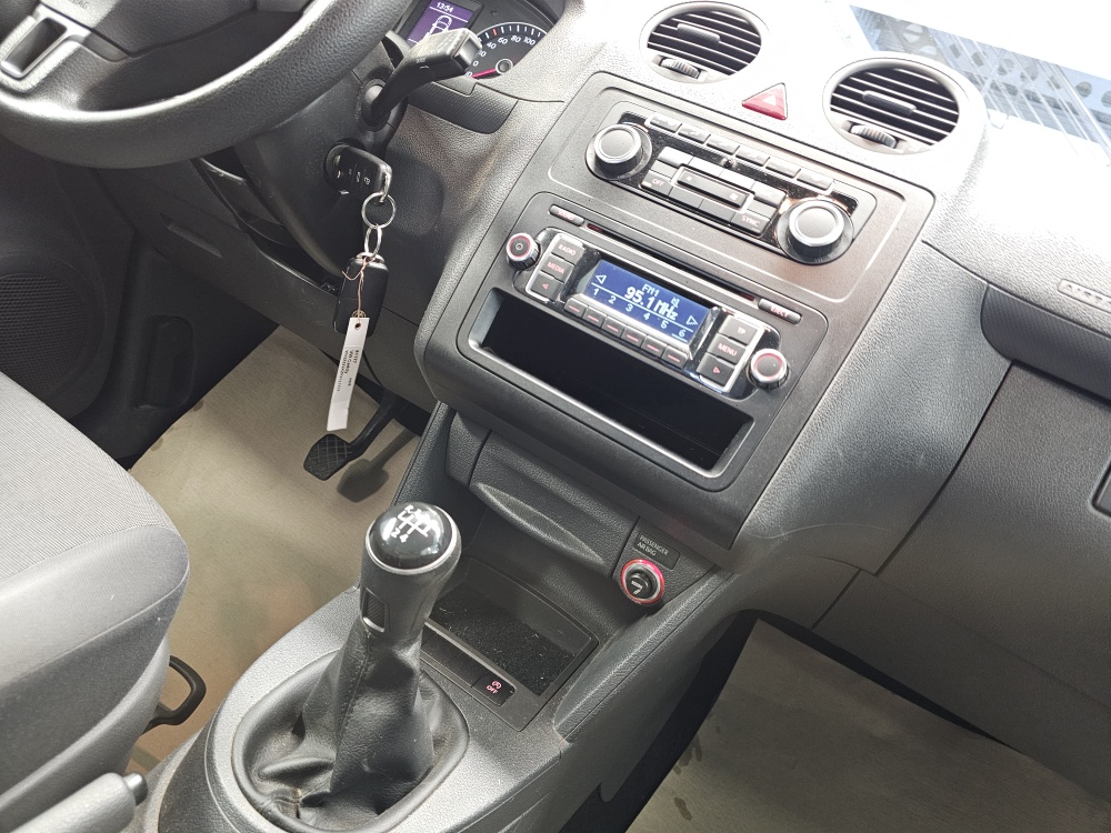 VW Caddy bei Hoffmann Automobile in Wolfsburg kaufen und sofort mitnehmen - Bild 10