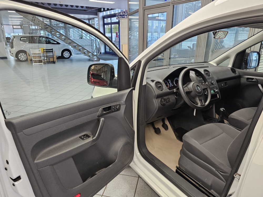 VW Caddy bei Hoffmann Automobile in Wolfsburg kaufen und sofort mitnehmen - Bild 17
