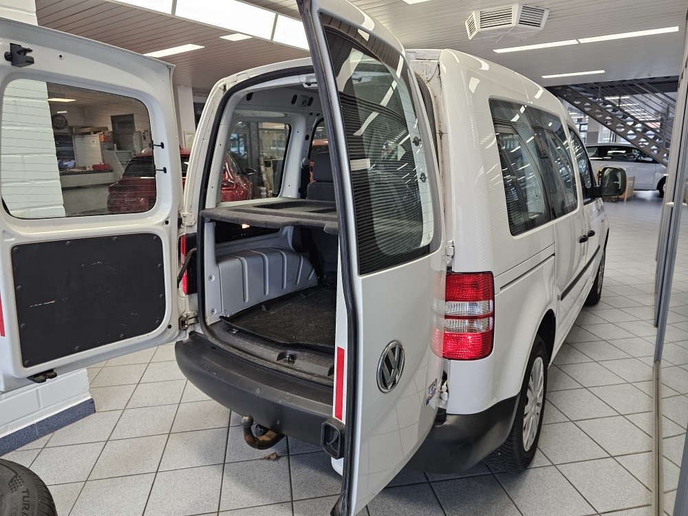 VW Caddy bei Hoffmann Automobile in Wolfsburg kaufen und sofort mitnehmen - Bild 2