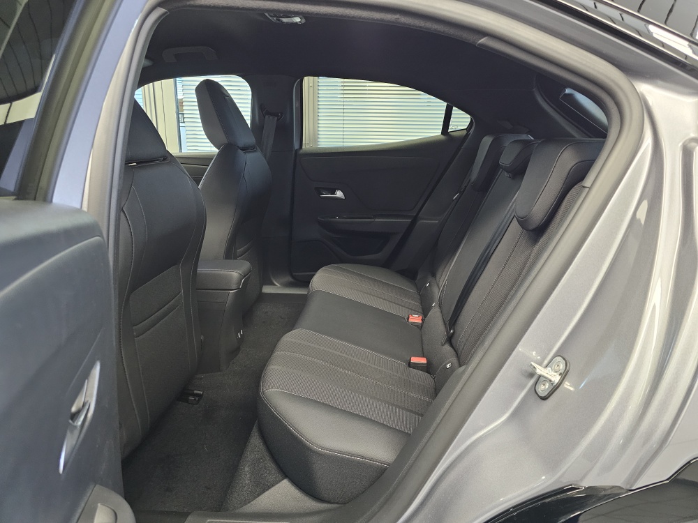 Opel Mokka bei Hoffmann Automobile in Wolfsburg kaufen und sofort mitnehmen - Bild 4