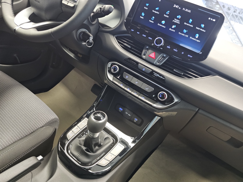 Hyundai i30 Kombi bei Hoffmann Automobile in Wolfsburg kaufen und sofort mitnehmen - Bild 7