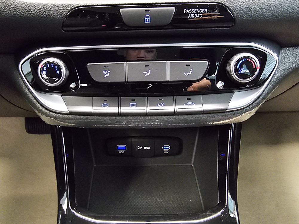 Hyundai i30 Kombi bei Hoffmann Automobile in Wolfsburg kaufen und sofort mitnehmen - Bild 9