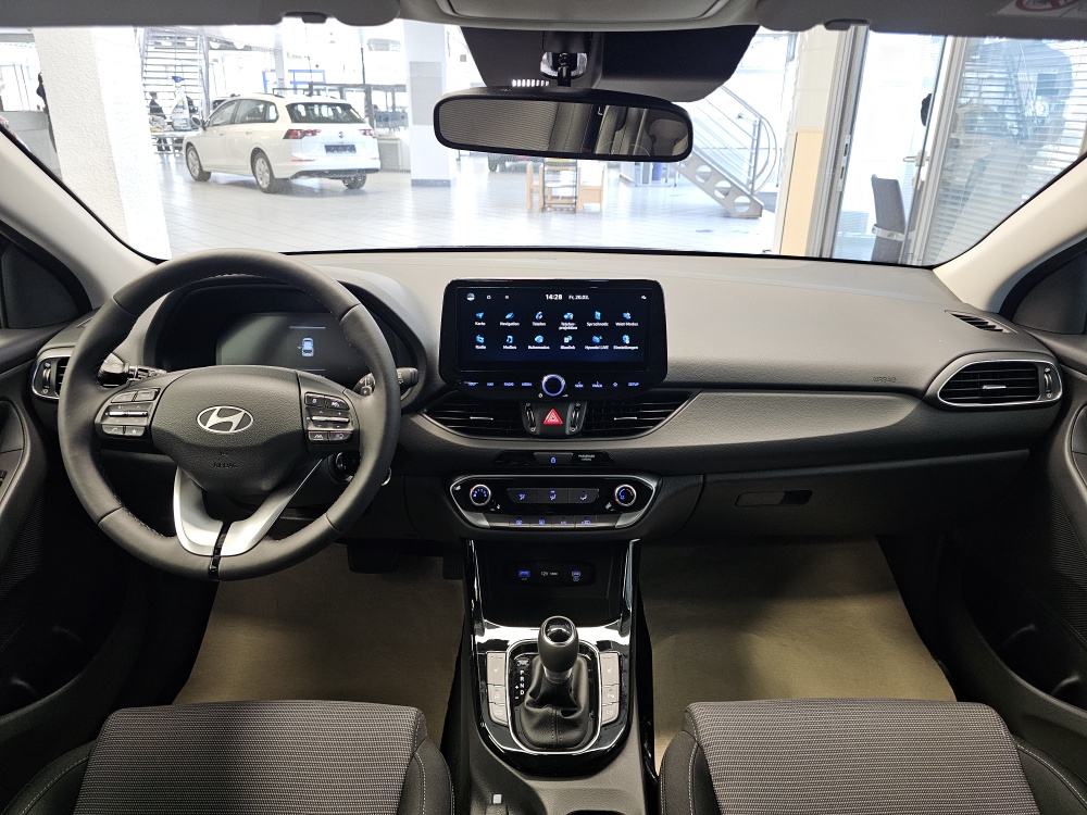 Hyundai i30 Kombi bei Hoffmann Automobile in Wolfsburg kaufen und sofort mitnehmen - Bild 6