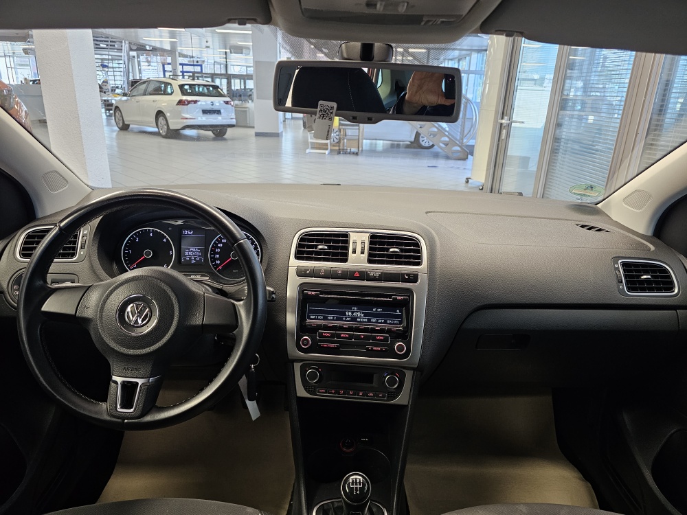 VW Polo bei Hoffmann Automobile in Wolfsburg kaufen und sofort mitnehmen - Bild 7