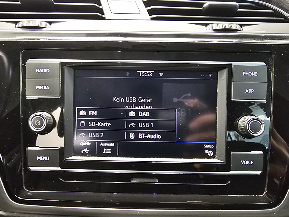 VW Touran bei Hoffmann Automobile in Wolfsburg kaufen und sofort mitnehmen - Bild 11