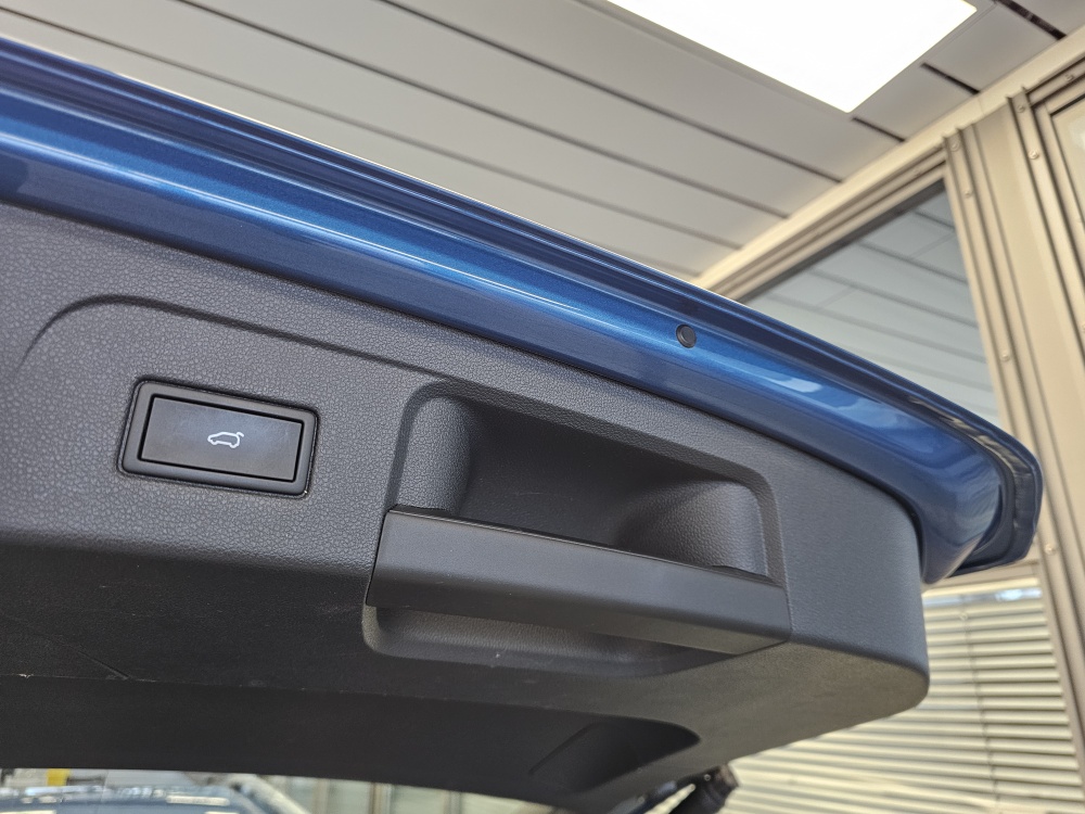 VW Touran bei Hoffmann Automobile in Wolfsburg kaufen und sofort mitnehmen - Bild 3