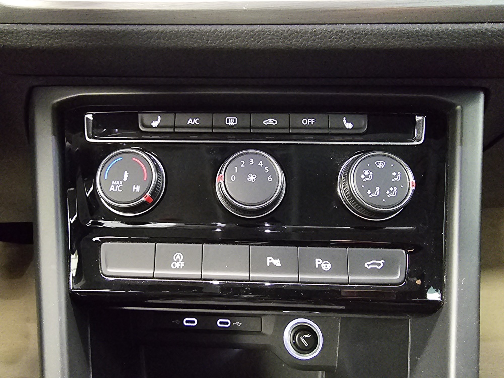 VW Touran bei Hoffmann Automobile in Wolfsburg kaufen und sofort mitnehmen - Bild 8