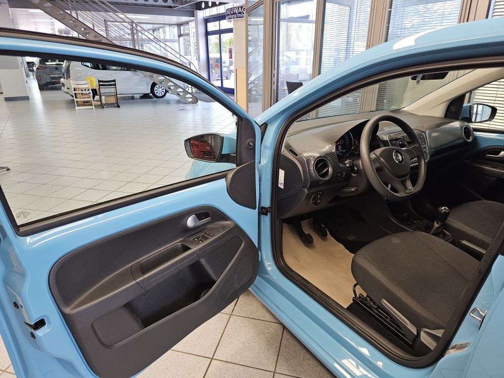 VW up! bei Hoffmann Automobile in Wolfsburg kaufen und sofort mitnehmen - Bild 16