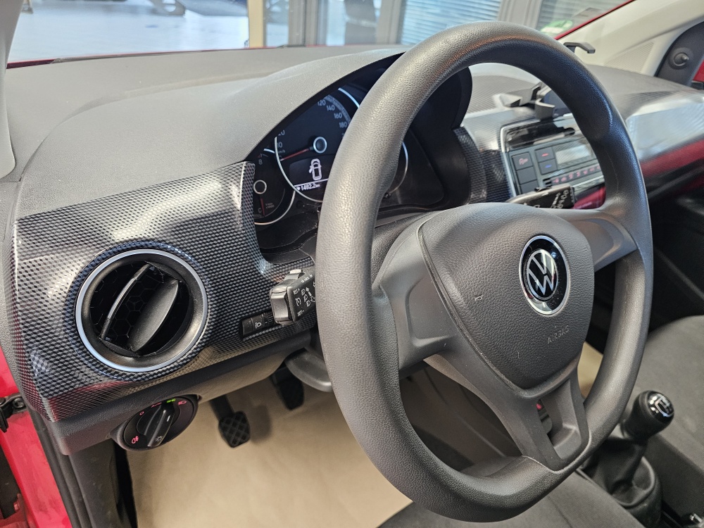 VW up! bei Hoffmann Automobile in Wolfsburg kaufen und sofort mitnehmen - Bild 13