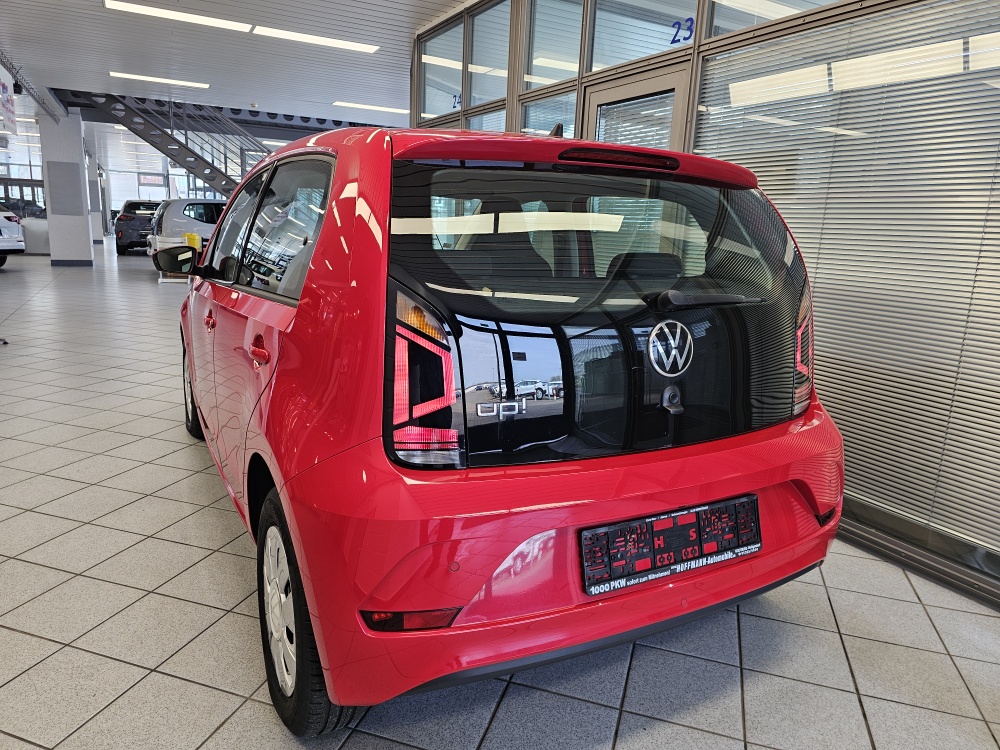 VW up! bei Hoffmann Automobile in Wolfsburg kaufen und sofort mitnehmen - Bild 3