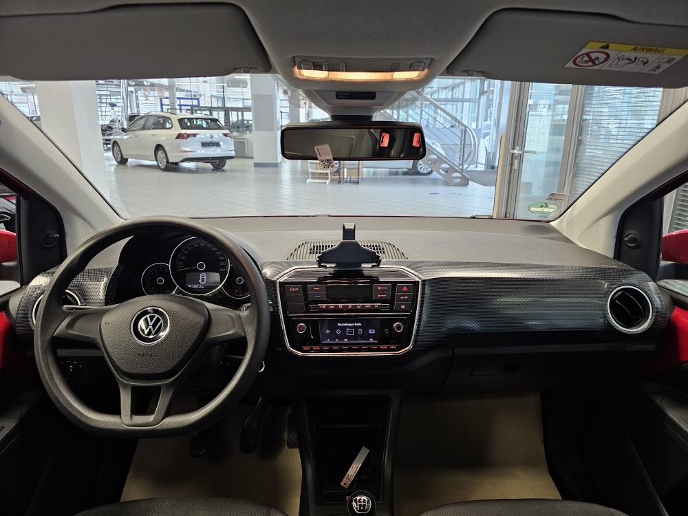 VW up! bei Hoffmann Automobile in Wolfsburg kaufen und sofort mitnehmen - Bild 5
