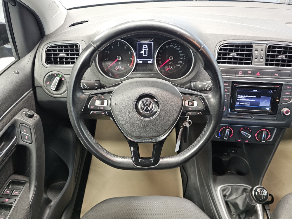 VW Polo bei Hoffmann Automobile in Wolfsburg kaufen und sofort mitnehmen - Bild 14