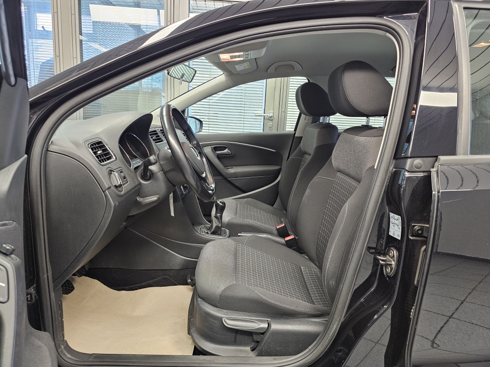 VW Polo bei Hoffmann Automobile in Wolfsburg kaufen und sofort mitnehmen - Bild 16