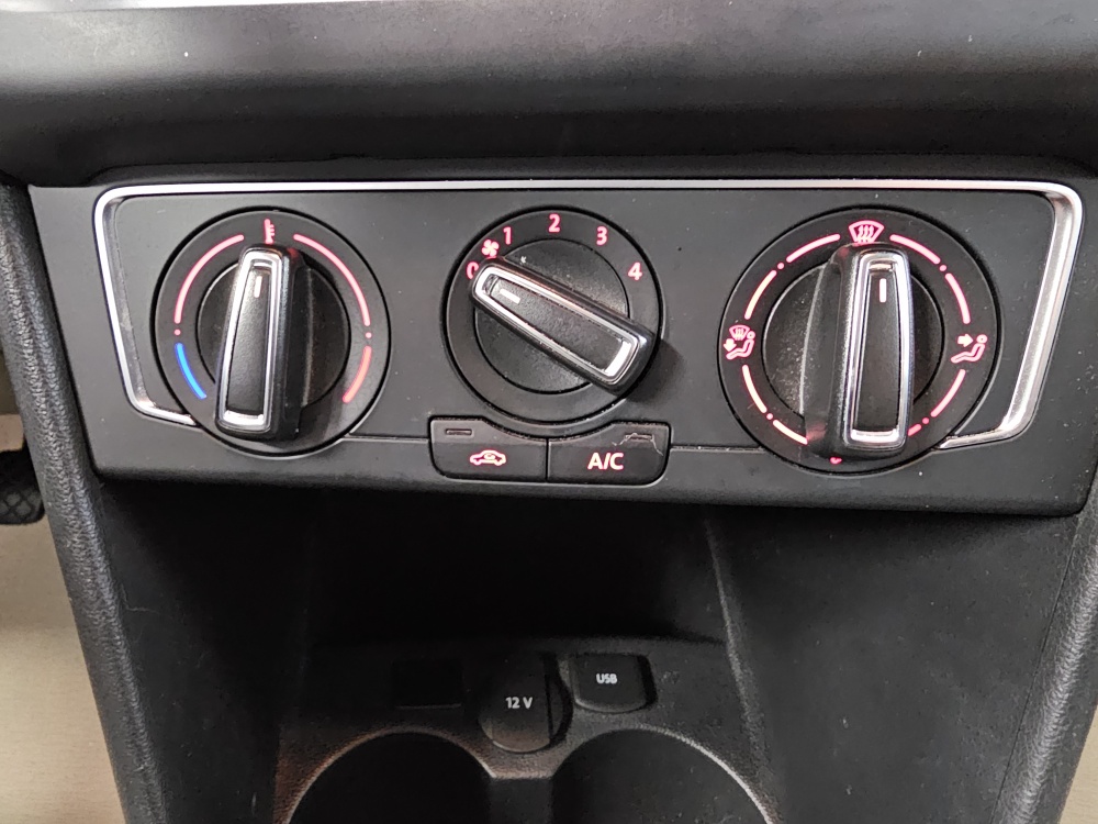 VW Polo bei Hoffmann Automobile in Wolfsburg kaufen und sofort mitnehmen - Bild 7