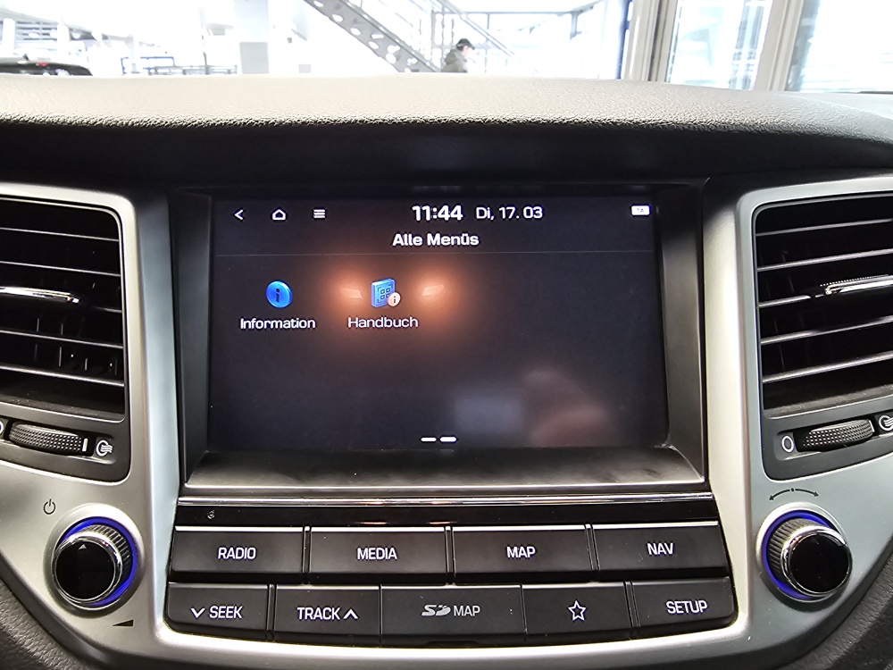 Hyundai Tucson bei Hoffmann Automobile in Wolfsburg kaufen und sofort mitnehmen - Bild 12