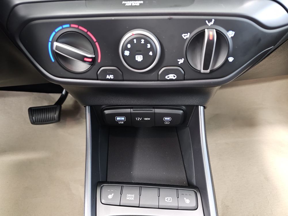 Hyundai i20 bei Hoffmann Automobile in Wolfsburg kaufen und sofort mitnehmen - Bild 8