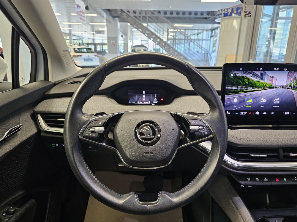 Skoda Enyaq bei Hoffmann Automobile in Wolfsburg kaufen und sofort mitnehmen - Bild 23