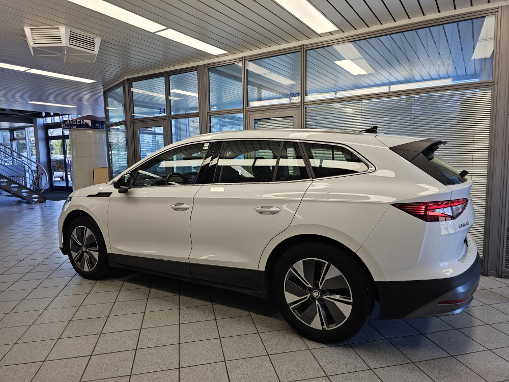 Skoda Enyaq bei Hoffmann Automobile in Wolfsburg kaufen und sofort mitnehmen - Bild 27