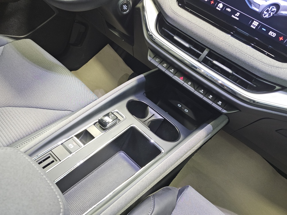 Skoda Enyaq bei Hoffmann Automobile in Wolfsburg kaufen und sofort mitnehmen - Bild 7