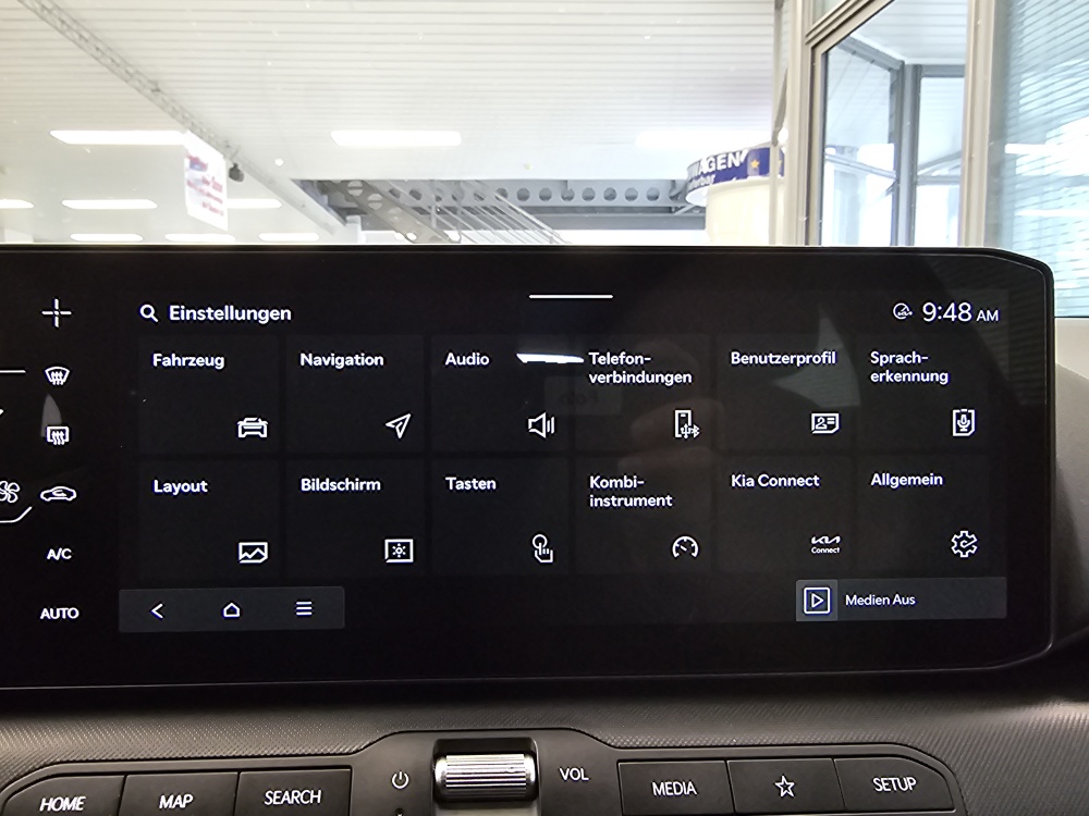 Kia K4 bei Hoffmann Automobile in Wolfsburg kaufen und sofort mitnehmen - Bild 16