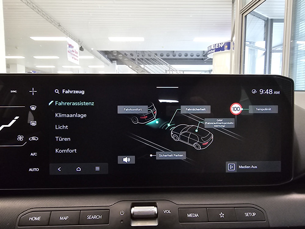 Kia K4 bei Hoffmann Automobile in Wolfsburg kaufen und sofort mitnehmen - Bild 17