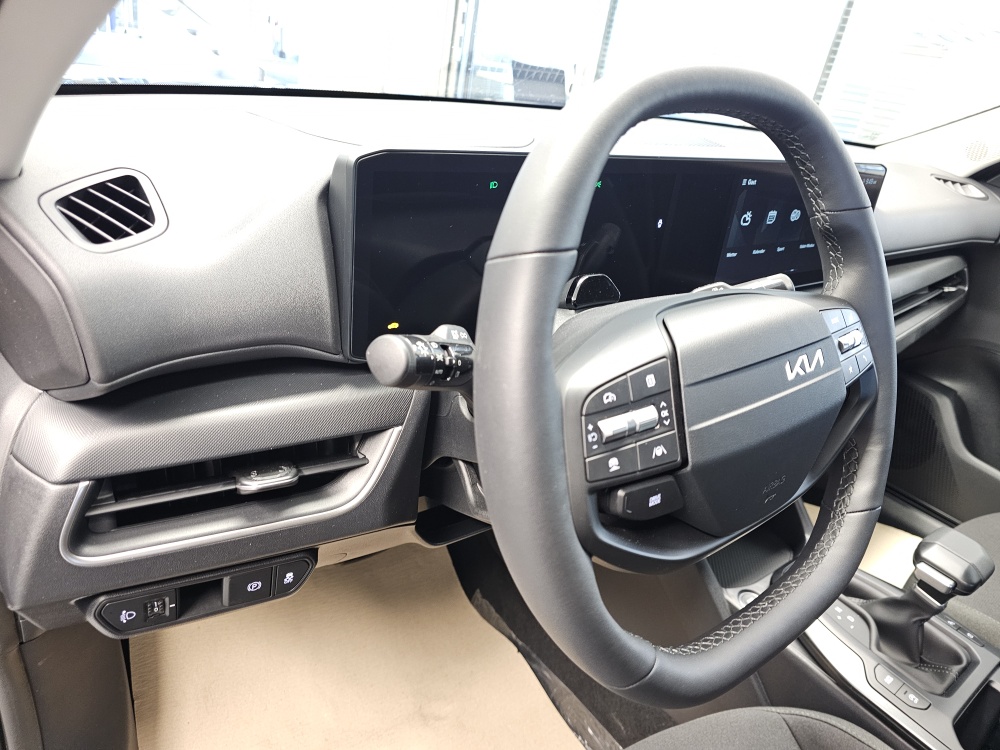 Kia K4 bei Hoffmann Automobile in Wolfsburg kaufen und sofort mitnehmen - Bild 23