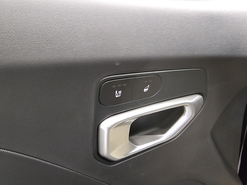 Kia K4 bei Hoffmann Automobile in Wolfsburg kaufen und sofort mitnehmen - Bild 30