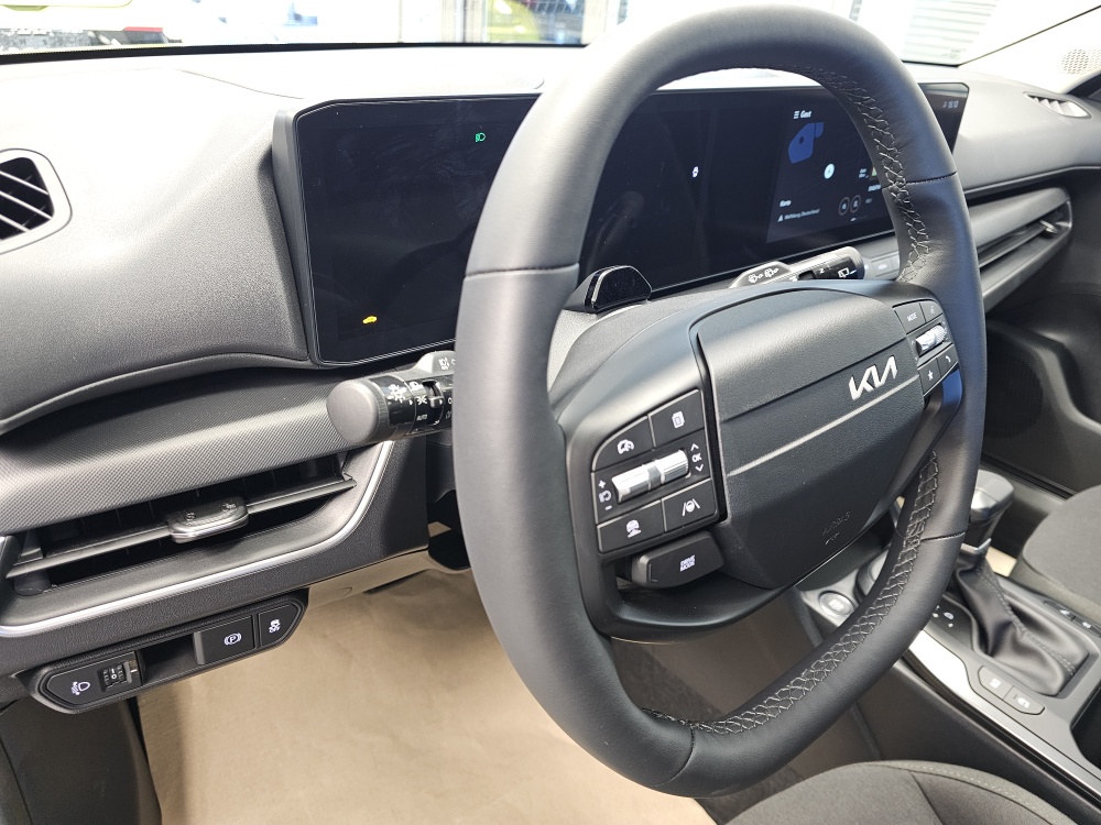 Kia K4 bei Hoffmann Automobile in Wolfsburg kaufen und sofort mitnehmen - Bild 22