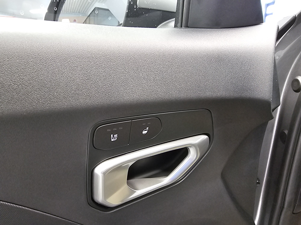 Kia K4 bei Hoffmann Automobile in Wolfsburg kaufen und sofort mitnehmen - Bild 23