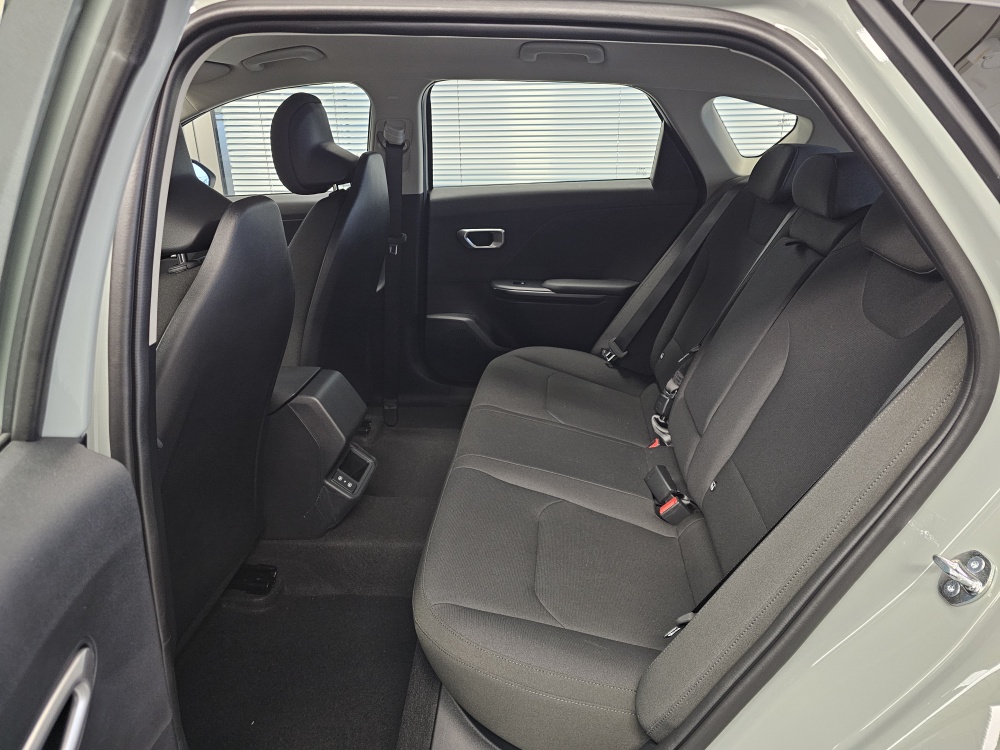 Kia K4 bei Hoffmann Automobile in Wolfsburg kaufen und sofort mitnehmen - Bild 4